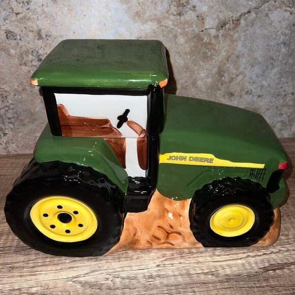 John Deere Tractor Ceramic Gibson Cookie Jar 2000 Collector Item Farm Barn Yard - Picture 10 of 11